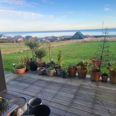 New With Sea View And Prázdninový dům